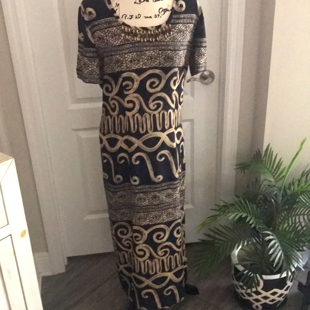 Jeffrey & Dana dress.